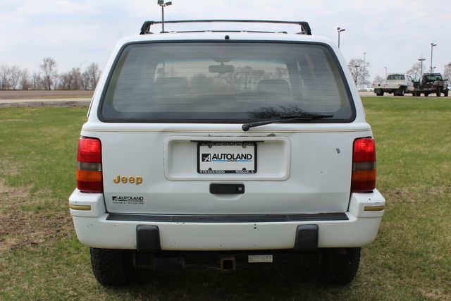 1993 Jeep Grand Cherokee Limited | Roscoe, IL | Autoland Outlets 1993 Jeep Grand Cherokee Limited | Roscoe, IL | Autoland Outlets