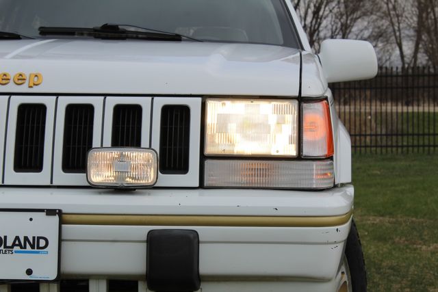 1993 Jeep Grand Cherokee Limited | Roscoe, IL | Autoland Outlets 1993 Jeep Grand Cherokee Limited | Roscoe, IL | Autoland Outlets