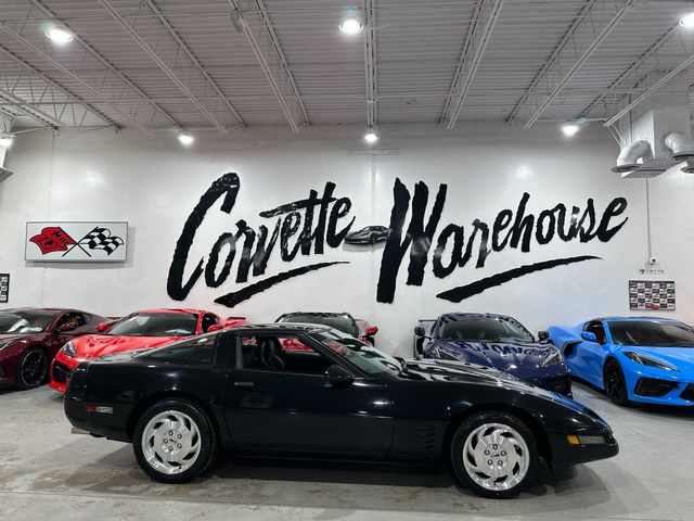 1994 Chevrolet Corvette Coupe Bose CD, Dual-Pwr, Auto, Alloys, Only 31k!