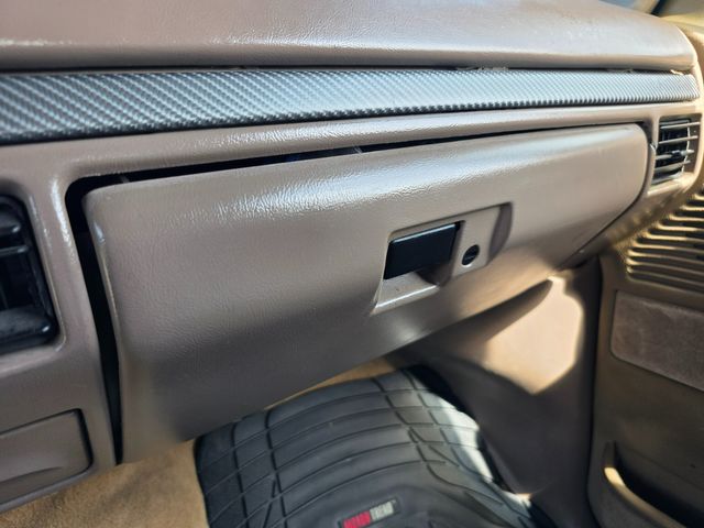 1994 Ford Bronco XLT 1994 Ford Bronco XLT