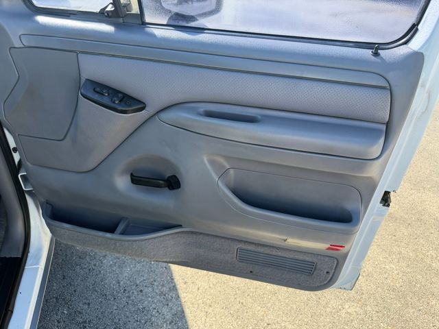 1994 Ford F-150 XL | Nashville, TN | Auto Mart Used Cars Inc.