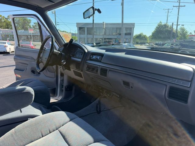 1994 Ford F-150 XL | Nashville, TN | Auto Mart Used Cars Inc. 1994 Ford F-150 XL | Nashville, TN | Auto Mart Used Cars Inc.