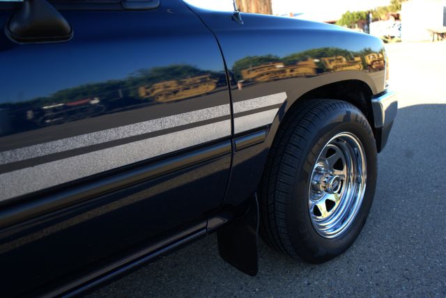 1994 Toyota Pickup DX | Fresno, CA | 2K MOTORS 1994 Toyota Pickup DX | Fresno, CA | 2K MOTORS