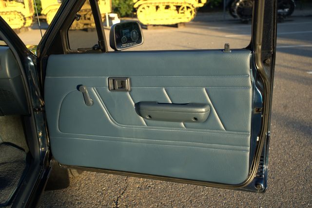 1994 Toyota Pickup DX | Fresno, CA | 2K MOTORS 1994 Toyota Pickup DX | Fresno, CA | 2K MOTORS