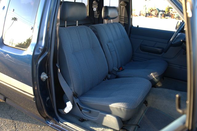 1994 Toyota Pickup DX | Fresno, CA | 2K MOTORS 1994 Toyota Pickup DX | Fresno, CA | 2K MOTORS