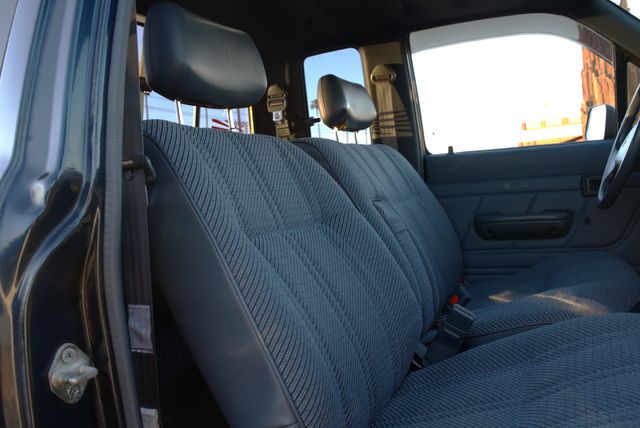 1994 Toyota Pickup DX | Fresno, CA | 2K MOTORS 1994 Toyota Pickup DX | Fresno, CA | 2K MOTORS