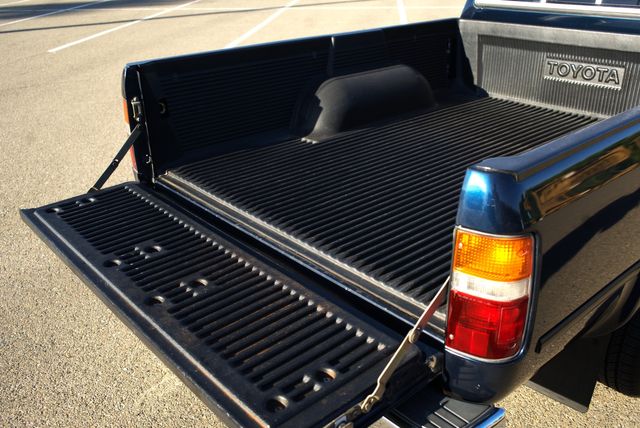 1994 Toyota Pickup DX | Fresno, CA | 2K MOTORS 1994 Toyota Pickup DX | Fresno, CA | 2K MOTORS