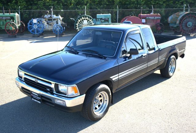 1994 Toyota Pickup DX | Fresno, CA | 2K MOTORS 1994 Toyota Pickup DX | Fresno, CA | 2K MOTORS