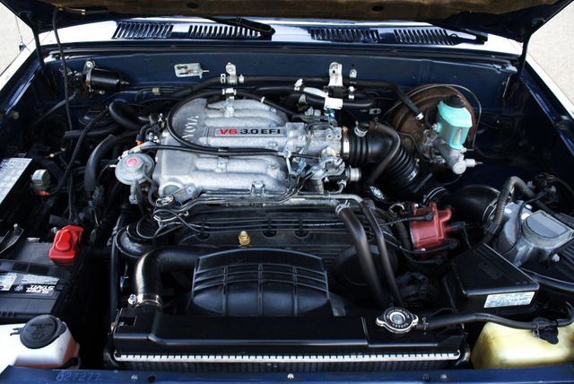 1994 Toyota Pickup DX | Fresno, CA | 2K MOTORS 1994 Toyota Pickup DX | Fresno, CA | 2K MOTORS