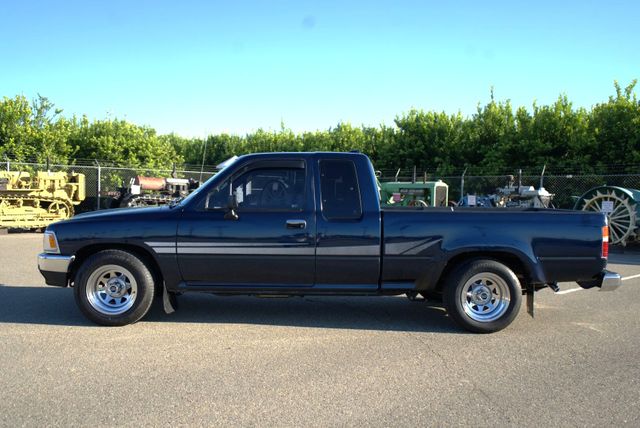 1994 Toyota Pickup DX | Fresno, CA | 2K MOTORS 1994 Toyota Pickup DX | Fresno, CA | 2K MOTORS