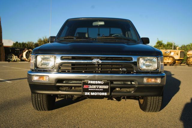 1994 Toyota Pickup DX | Fresno, CA | 2K MOTORS 1994 Toyota Pickup DX | Fresno, CA | 2K MOTORS