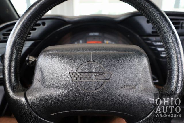 1995 Chevrolet CORVETTE Base Convertible V8 We Finance | Canton, Ohio | Ohio Auto Warehouse LLC 1995 Chevrolet CORVETTE Base Convertible V8 We Finance | Canton, Ohio | Ohio Auto Warehouse LLC