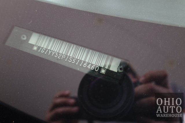 1995 Chevrolet CORVETTE Base Convertible V8 We Finance | Canton, Ohio | Ohio Auto Warehouse LLC 1995 Chevrolet CORVETTE Base Convertible V8 We Finance | Canton, Ohio | Ohio Auto Warehouse LLC