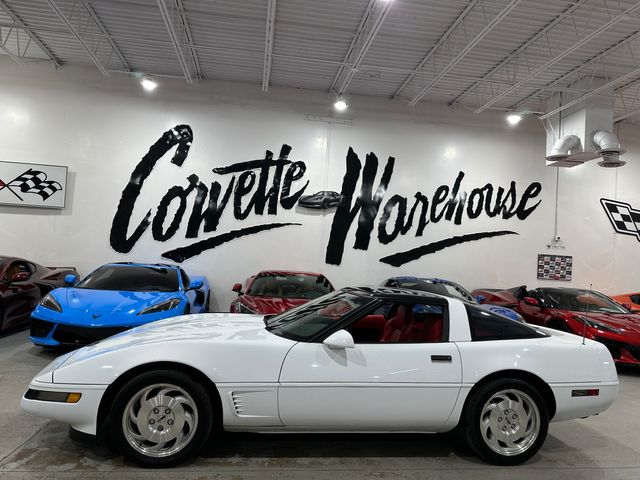 1995 Chevrolet Corvette Coupe Auto, Glass Top, Climate, Sills, Alloys, 33k | Dallas, Texas | Corvette Warehouse 1995 Chevrolet Corvette Coupe Auto, Glass Top, Climate, Sills, Alloys, 33k | Dallas, Texas | Corvette Warehouse