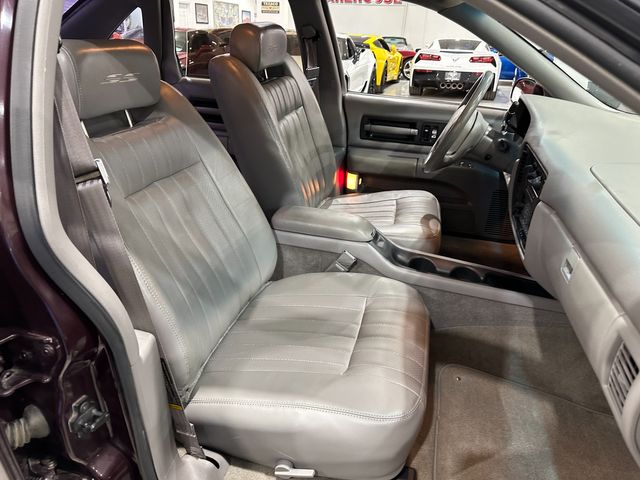 1995 Chevrolet Impala SS LT-1, 17",  Auto, Gorgeous, Only 76k | Dallas, Texas | Corvette Warehouse 