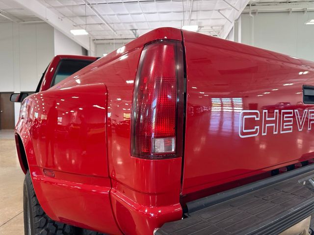 1995 Chevrolet K 3500 Cheyenne | Irving, Texas | Hopper Motorplex 1995 Chevrolet K 3500 Cheyenne | Irving, Texas | Hopper Motorplex
