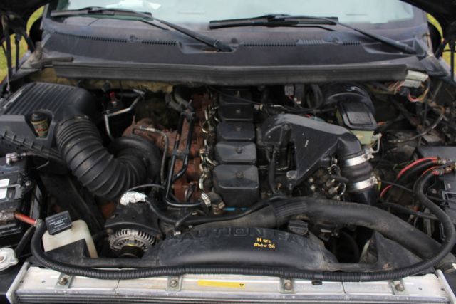 1995 Dodge Ram 2500 SLT Laramie 4WD 12 Valve | Roscoe, IL | Autoland Outlets 1995 Dodge Ram 2500 SLT Laramie 4WD 12 Valve | Roscoe, IL | Autoland Outlets