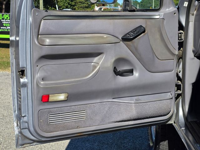 1995 Ford Bronco XLT 1995 Ford Bronco XLT