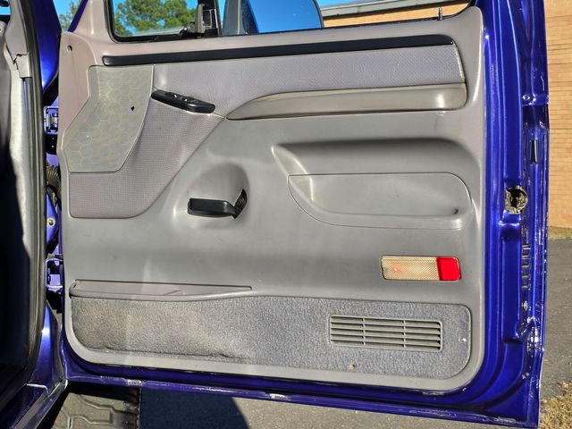 1995 Ford F-150 XLT SWB 1995 Ford F-150 XLT SWB