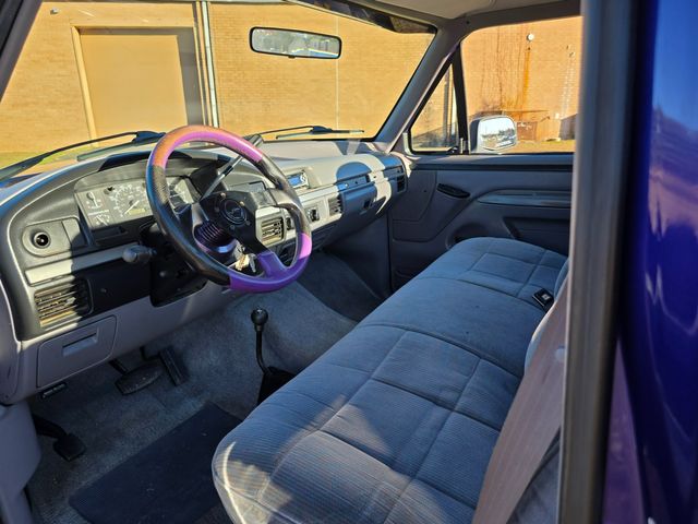 1995 Ford F-150 XLT SWB 1995 Ford F-150 XLT SWB