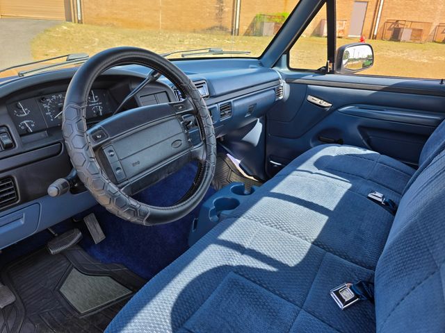 1995 Ford F-150 XLT SWB 1995 Ford F-150 XLT SWB