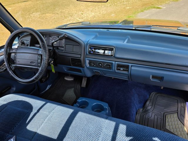 1995 Ford F-150 XLT SWB