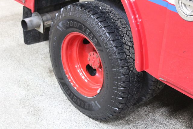 1995 Ford F-350 Diesel 4x4 Utility  | Roscoe, IL | Autoland Outlets