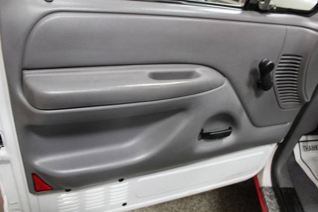1995 Ford F-350 Diesel 4x4 Utility | Roscoe, IL | Autoland Outlets 1995 Ford F-350 Diesel 4x4 Utility | Roscoe, IL | Autoland Outlets