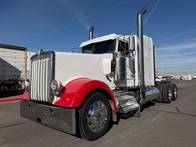 1995 Kenworth W900L Sleeper