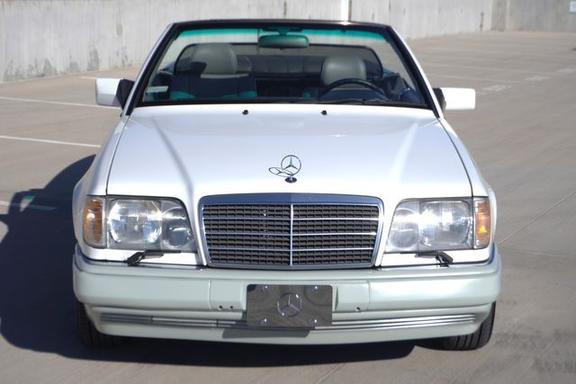 1995 Mercedes-Benz E-Class E 320 Cabriolet 