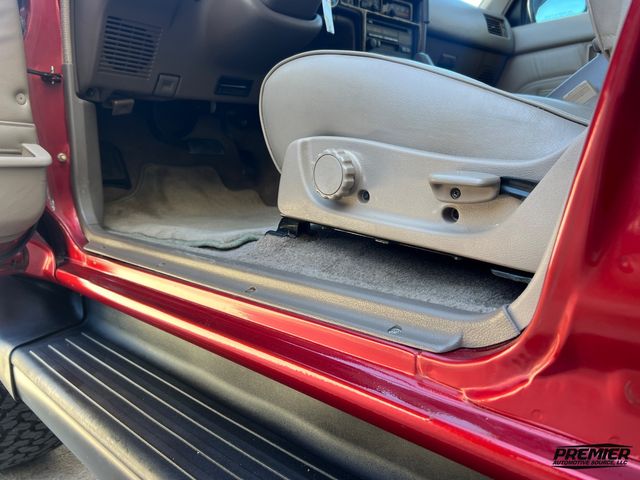 1995 Toyota 4Runner SR5 | Jacksonville , FL | Premier Automotive Source LLC 1995 Toyota 4Runner SR5 | Jacksonville , FL | Premier Automotive Source LLC