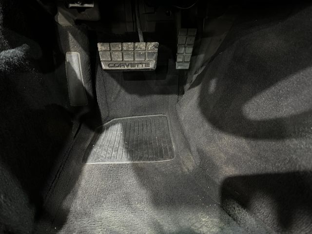 1996 Chevrolet Corvette Collectors Edition Coupe Bose CD, Sports, Auto 84k | Dallas, Texas | Corvette Warehouse 