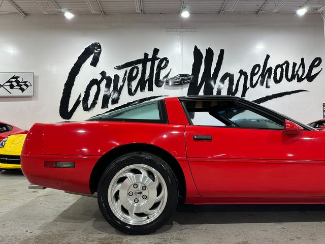 1996 Chevrolet Corvette Coupe Dual Pwr, Bose CD, Glass Top Auto Alloys 32k | Dallas, Texas | Corvette Warehouse 1996 Chevrolet Corvette Coupe Dual Pwr, Bose CD, Glass Top Auto Alloys 32k | Dallas, Texas | Corvette Warehouse
