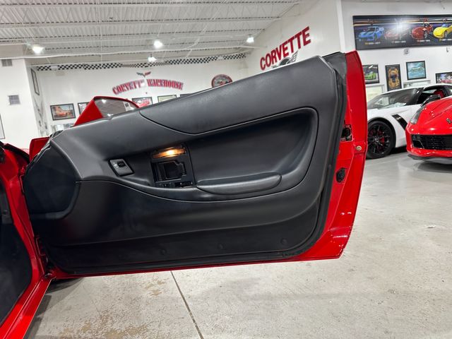 1996 Chevrolet Corvette Coupe Dual Pwr, Bose CD, Glass Top Auto Alloys 32k | Dallas, Texas | Corvette Warehouse 