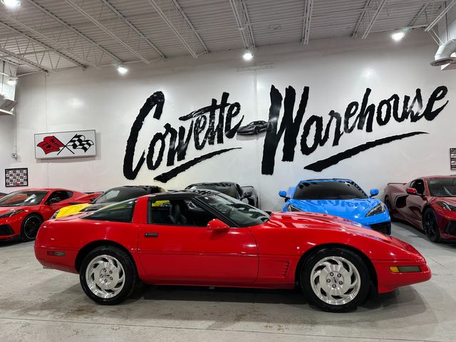 1996 Chevrolet Corvette Coupe Dual Pwr, Bose CD, Glass Top Auto Alloys 32k | Dallas, Texas | Corvette Warehouse 1996 Chevrolet Corvette Coupe Dual Pwr, Bose CD, Glass Top Auto Alloys 32k | Dallas, Texas | Corvette Warehouse