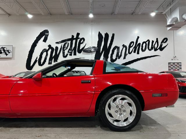 1996 Chevrolet Corvette Coupe Dual Pwr, Bose CD, Glass Top Auto Alloys 32k | Dallas, Texas | Corvette Warehouse 1996 Chevrolet Corvette Coupe Dual Pwr, Bose CD, Glass Top Auto Alloys 32k | Dallas, Texas | Corvette Warehouse