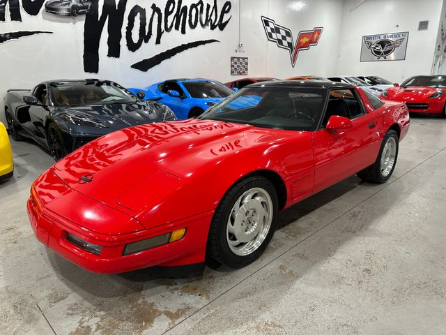 1996 Chevrolet Corvette Coupe Dual Pwr, Bose CD, Glass Top Auto Alloys 32k | Dallas, Texas | Corvette Warehouse 1996 Chevrolet Corvette Coupe Dual Pwr, Bose CD, Glass Top Auto Alloys 32k | Dallas, Texas | Corvette Warehouse