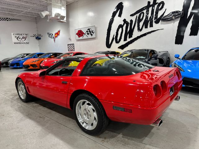 1996 Chevrolet Corvette Coupe Dual Pwr, Bose CD, Glass Top Auto Alloys 32k | Dallas, Texas | Corvette Warehouse 1996 Chevrolet Corvette Coupe Dual Pwr, Bose CD, Glass Top Auto Alloys 32k | Dallas, Texas | Corvette Warehouse