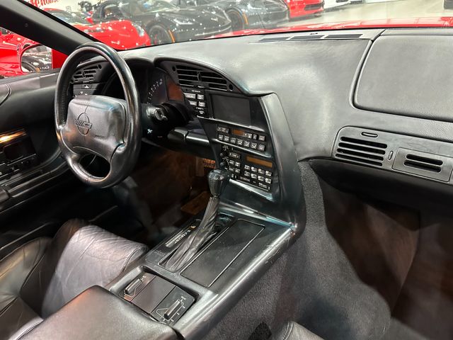 1996 Chevrolet Corvette Coupe Dual Pwr, Bose CD, Glass Top Auto Alloys 32k | Dallas, Texas | Corvette Warehouse 1996 Chevrolet Corvette Coupe Dual Pwr, Bose CD, Glass Top Auto Alloys 32k | Dallas, Texas | Corvette Warehouse