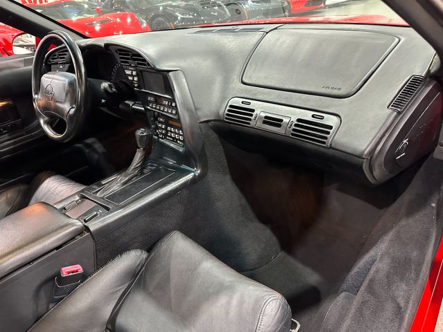 1996 Chevrolet Corvette Coupe Dual Pwr, Bose CD, Glass Top Auto Alloys 32k | Dallas, Texas | Corvette Warehouse 1996 Chevrolet Corvette Coupe Dual Pwr, Bose CD, Glass Top Auto Alloys 32k | Dallas, Texas | Corvette Warehouse