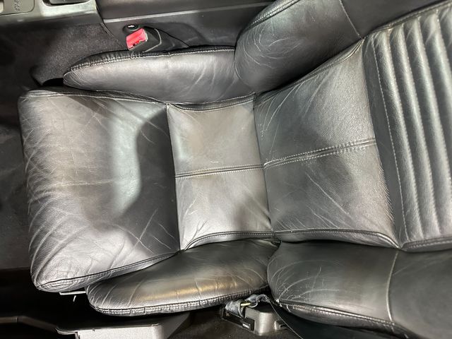 1996 Chevrolet Corvette Coupe Dual Pwr, Bose CD, Glass Top Auto Alloys 32k | Dallas, Texas | Corvette Warehouse 1996 Chevrolet Corvette Coupe Dual Pwr, Bose CD, Glass Top Auto Alloys 32k | Dallas, Texas | Corvette Warehouse