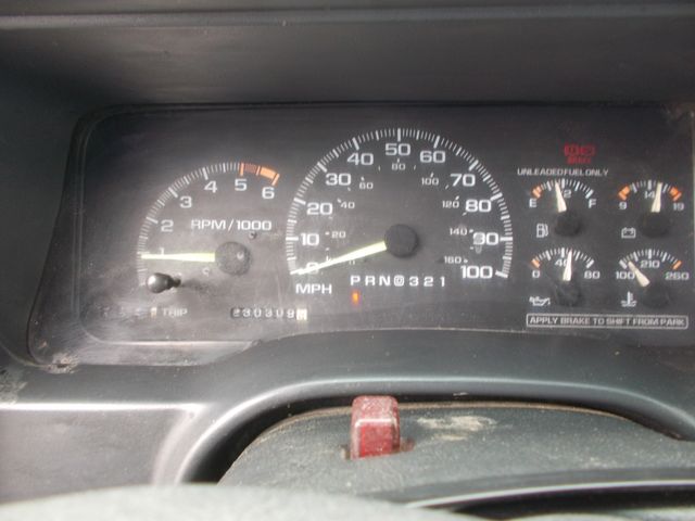 1996 Chevrolet Suburban K1500 1996 Chevrolet Suburban K1500