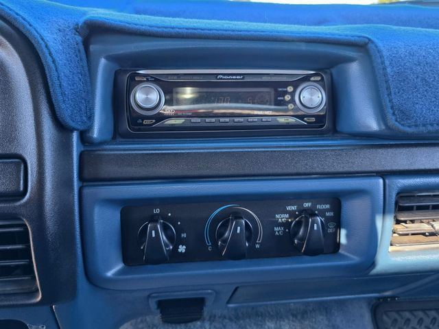 1996 Ford F-150 XLT SWB 1996 Ford F-150 XLT SWB