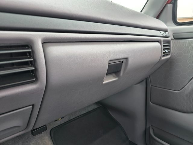 1996 Ford F-150 XLT SWB 1996 Ford F-150 XLT SWB