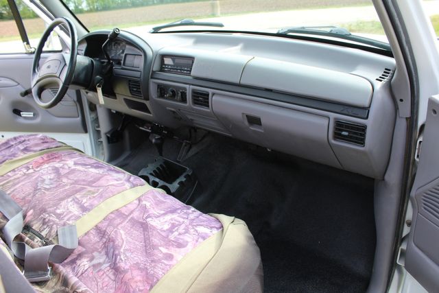 1996 Ford F-250 Long Bed Diesel 4x4 XL | Roscoe, IL | Autoland Outlets 1996 Ford F-250 Long Bed Diesel 4x4 XL | Roscoe, IL | Autoland Outlets