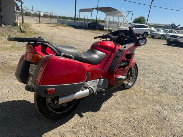 1996 st 1100