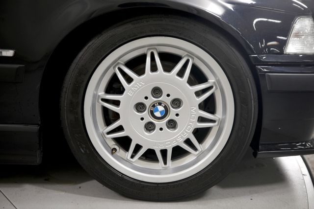 1997 BMW M3 - Track car - Heavily modified | Burbank, California | MDK International 1997 BMW M3 - Track car - Heavily modified | Burbank, California | MDK International