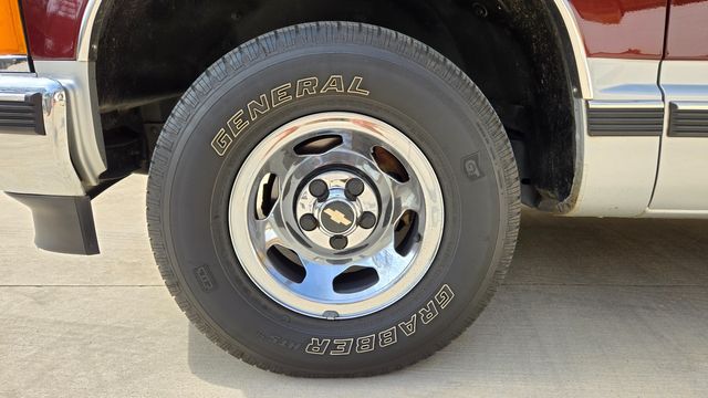 1997 Chevrolet C/K 1500 Series C1500 Silverado | Cullman, AL | Cullman Auto Rebuilders 1997 Chevrolet C/K 1500 Series C1500 Silverado | Cullman, AL | Cullman Auto Rebuilders