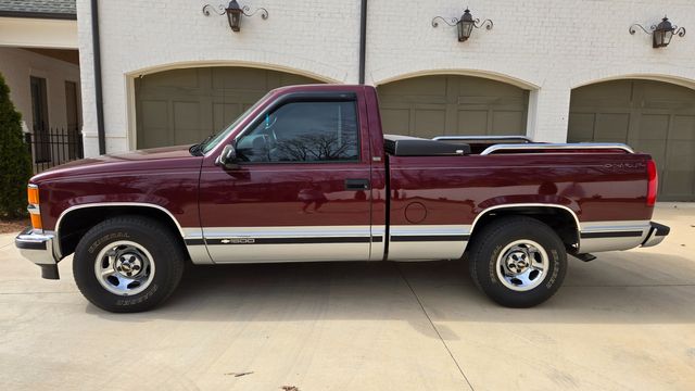 1997 Chevrolet C/K 1500 Series C1500 Silverado | Cullman, AL | Cullman Auto Rebuilders 1997 Chevrolet C/K 1500 Series C1500 Silverado | Cullman, AL | Cullman Auto Rebuilders