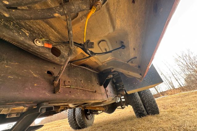 1997 Dodge Ram 3500 4x4 | Roscoe, IL | Autoland Outlets